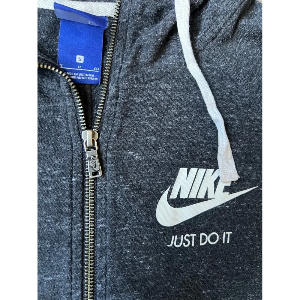 Vintage Nike Sportswear Women's Charcoal Heather Grey Zip Up Size Small